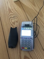 VeriFone Vx520 Credit Card Machine With Power Supply