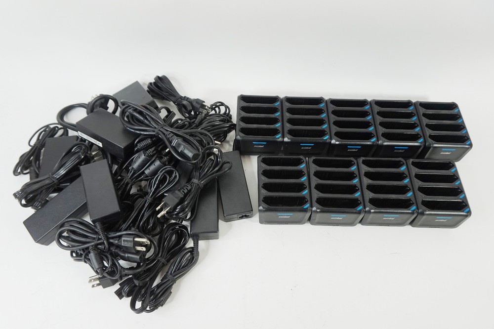 Zebra SAC-TC7X-4BTYC1-01 4-Slot Battery Dock Cradle Charger TC70x TC75 TC72 TC77