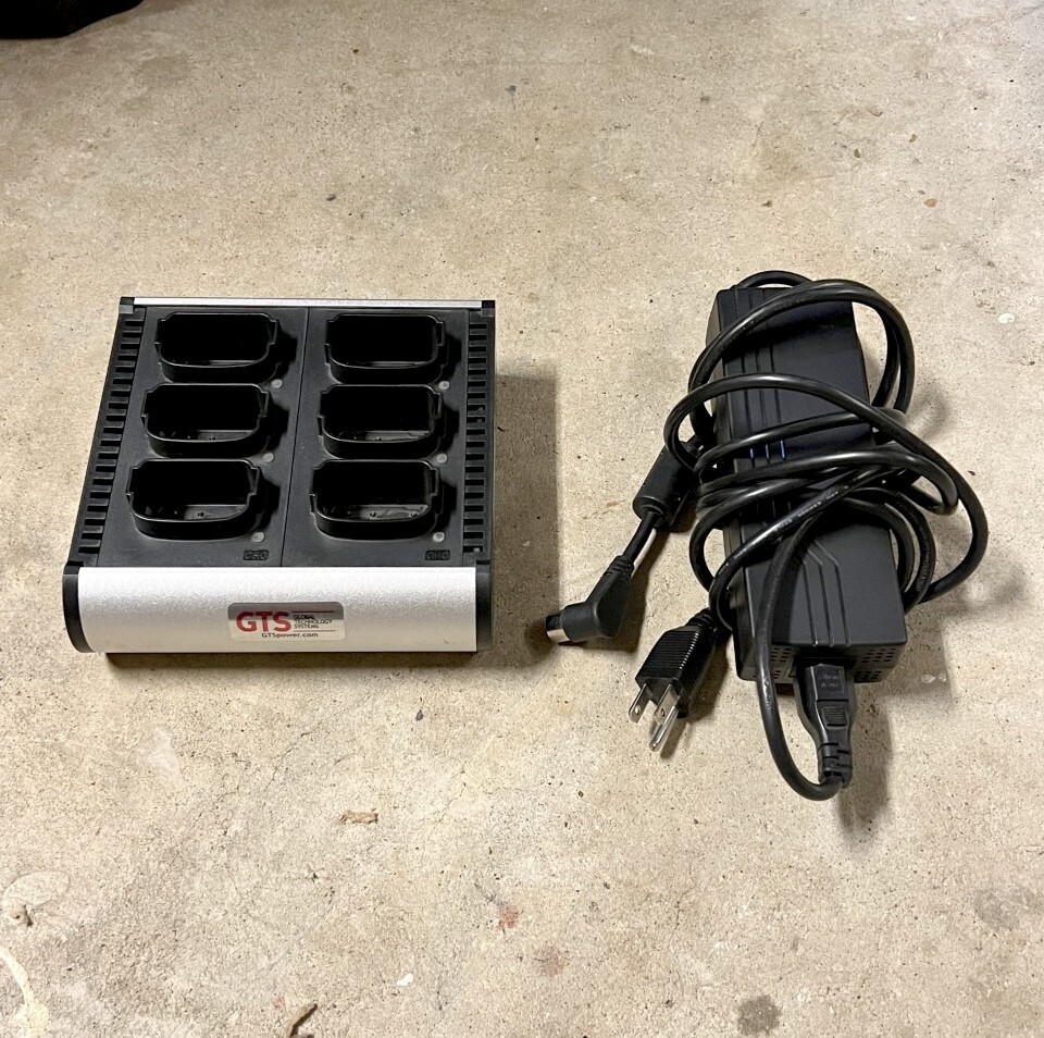 BRAND NEW Symbol 6 Slot Battery Charger to work with MC92N0 MC9200 MC9190 MC9090