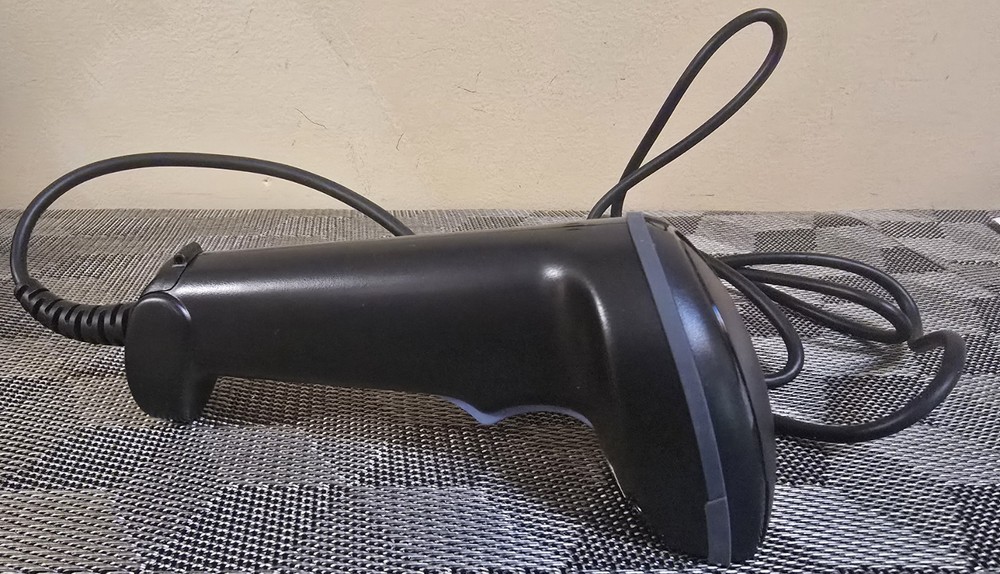 Unitech MS340-CUCB00-SG Barcode Scanner w/ USB Cable and Instructions