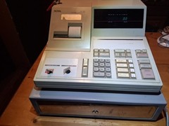 Royal ER 185 Electric Cash Register, Wired Lockable Drawer, Key & Electric Open