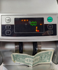 Royal Sovereign Cash Counter RBC-2100 Money Counter