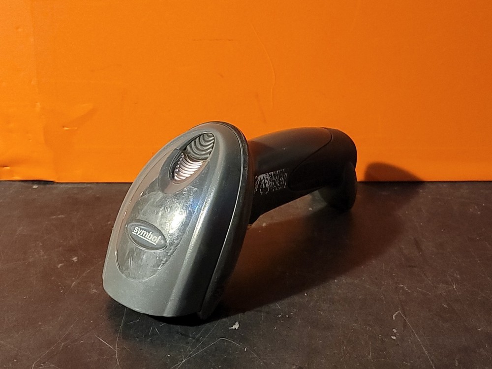 Symbol Zebra DS6708-SR20007ZZR Barcode Scanner ~ Please Read