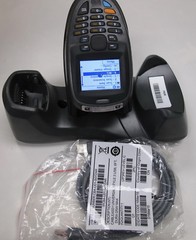 Motorola Symbol Barcode Scanner MT2070 MT2070-SD0D62370WR w/ STB2078 Cradle