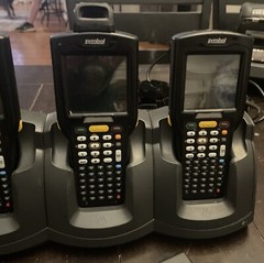 (4) Zebra Symbol Motorola MC32N0 Mobile Barcode Scanner MC3200 W/ Charger Cradle