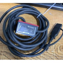 one used KEYENCE SR-710 Bar code reader Fast Shipping