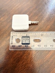 Credit Card Reader with 3.5mm Audio Jack for Mobile Devices ,White ,Pre-Owned