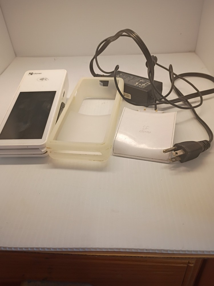 Clover Debit Credit Card Machine Pre-owned