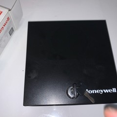 Honeywell Deluxe Security Box Storage Model 3010 In Original Packaging Box