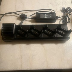 ZEBRA CRD-TC51-5SC4BC-01 4 Battery & Device Charger for TC51 / TC56 Sharecradle