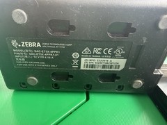 Zebra SAC-ET5X-4PPK1-01 4-Slot Battery Charger with Batteries