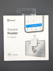 NEW Square – Magstripe Reader with Lightning Connector – Glossy White