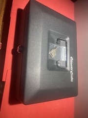 Sentry – ( Safe Cash Box) with Key ( Great Condition)