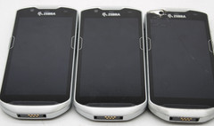LOT OF 3 Zebra TC57 TC57HO Mobile Computers TC57HO-1PEZU4P-25 – FOR PARTS