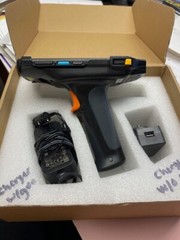 Unitech inventory scanner with gun/EA500 with EA02