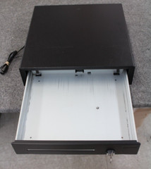 16&Prime; Cash Drawer w/ Key and Electronic RJ-11 Cable (No Money Till) – Preowned