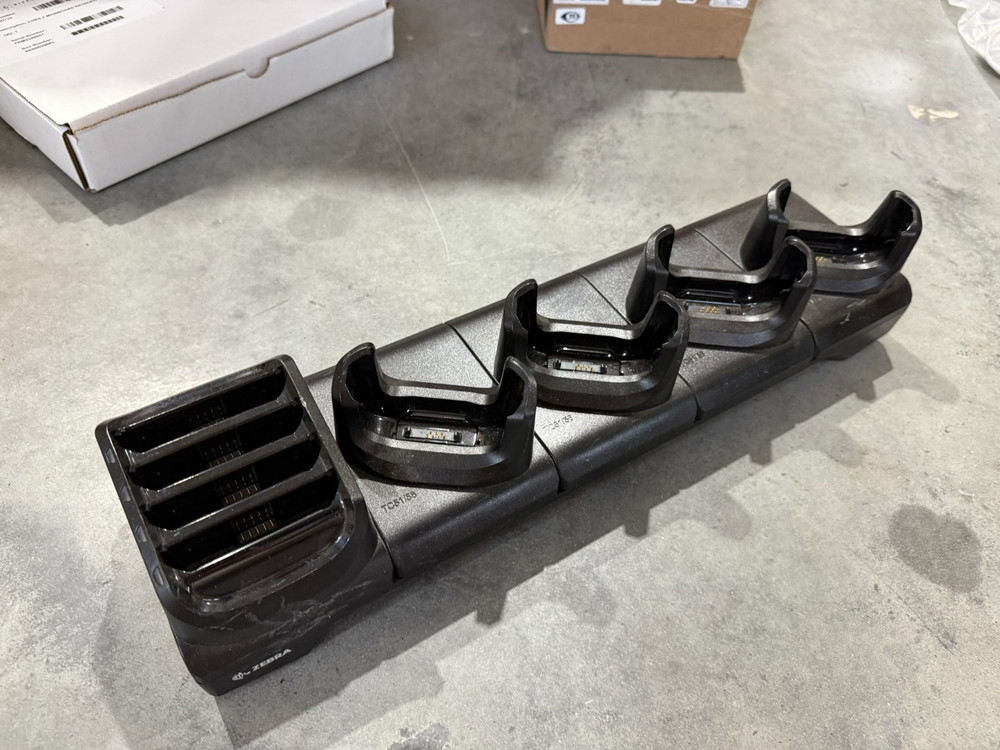 ZEBRA CRD-TC51-5SC4BC-01 5-Slot Charge Cradle