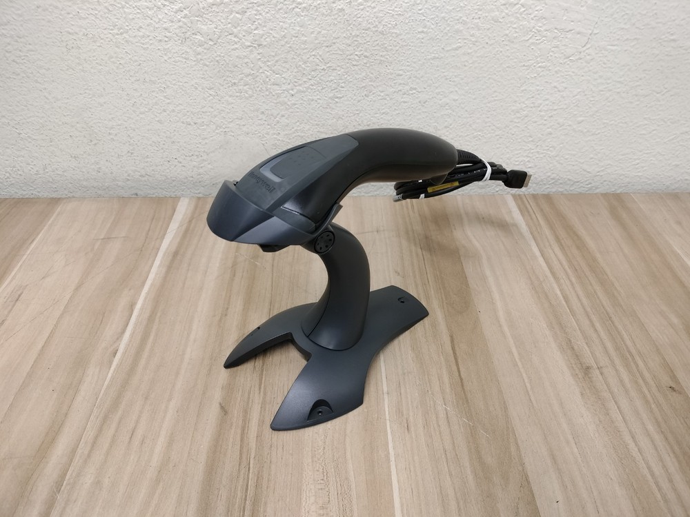 Honeywell 1400G2D-2USB-1 Voyager Imager 1D 2D Barcode Scanner USB Kit w/ Stand