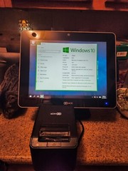NCR 7761-3100-0060 15&Prime; Touchscreen Terminal Windows POS Credit Card Swiper