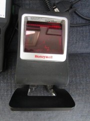 MASSIVE LOT HONEYWELL DOLPHIN HANDHELD BARCODE SCANNERS WIRED & WIRELESS