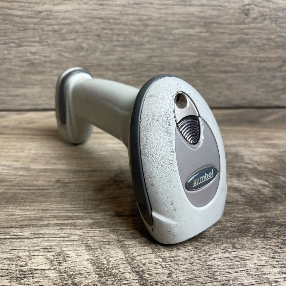 Motorola Symbol DS6878-DL20001WR Cordless Bluetooth 2D Imager Barcode Scanner