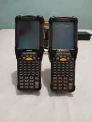 LOT OF 2 Motorola MC92N0-Barcode Scanner – With Battery Charger, 3 Extra Batte