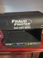 UVeritech UV-16 Counterfeit Detection Scanner UV Light Wired Metal