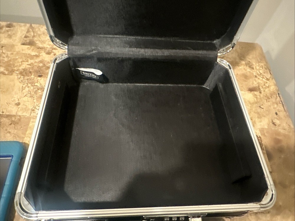 Vaultz Locking Cash Box Black Chrome Secure Money Til Drawer With Extra Insert