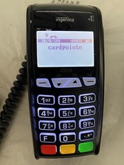 Ingenico iCT220-11T2371A Credit Card Terminal with Chip Reader. « Used »