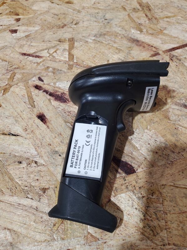 TAO TRONICS WIRELESS HANDHELD BARCODE BAR CODE SCANNER READER Battery turns ON