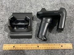 Zebra RFD2000 UHF RFID Barcode Reader Sled For Zebra TC20 Scanner w/Cradle