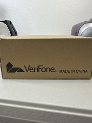 VeriFone VX520 Credit Card Terminal New In Box Complete NAA DIAL/ETH, 128/32 MB
