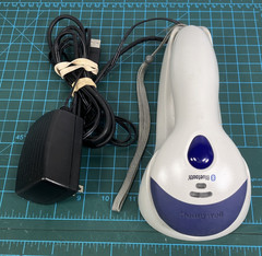 Honeywell VoyagerBT 9535 Wireless Bluetooth Barcode Scanner with Base & Charger