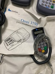 VERIFONE Omni 3750 Lot, 2- machines & instructions